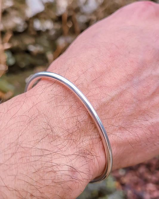 Brazalete fino plata unisex