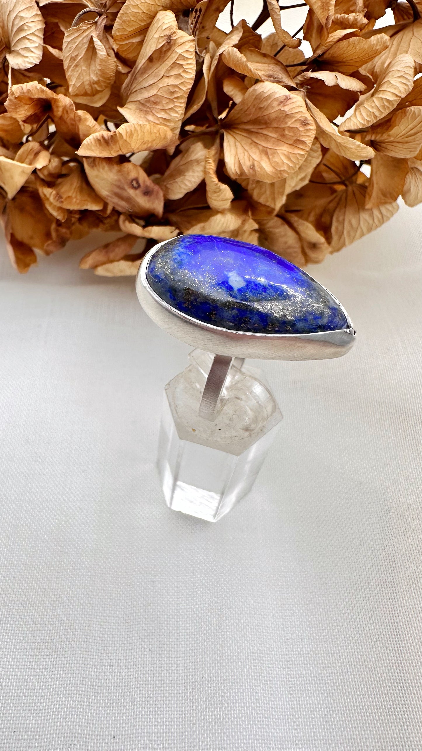 Anillo de plata y lapislazuli