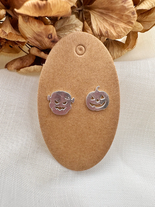 MINI PENDIENTES HALLOWEEN