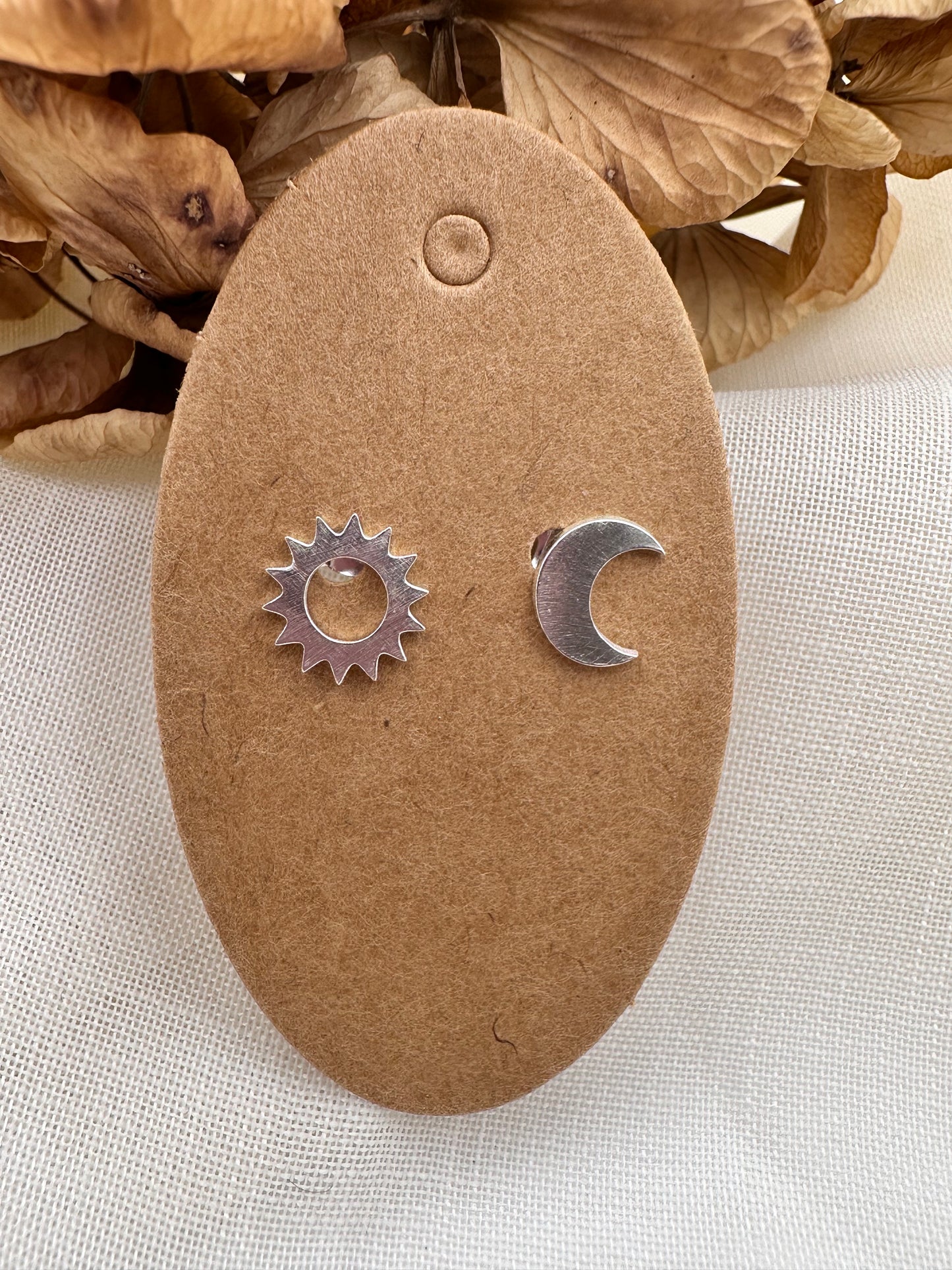 MINI PENDIENTES HALLOWEEN