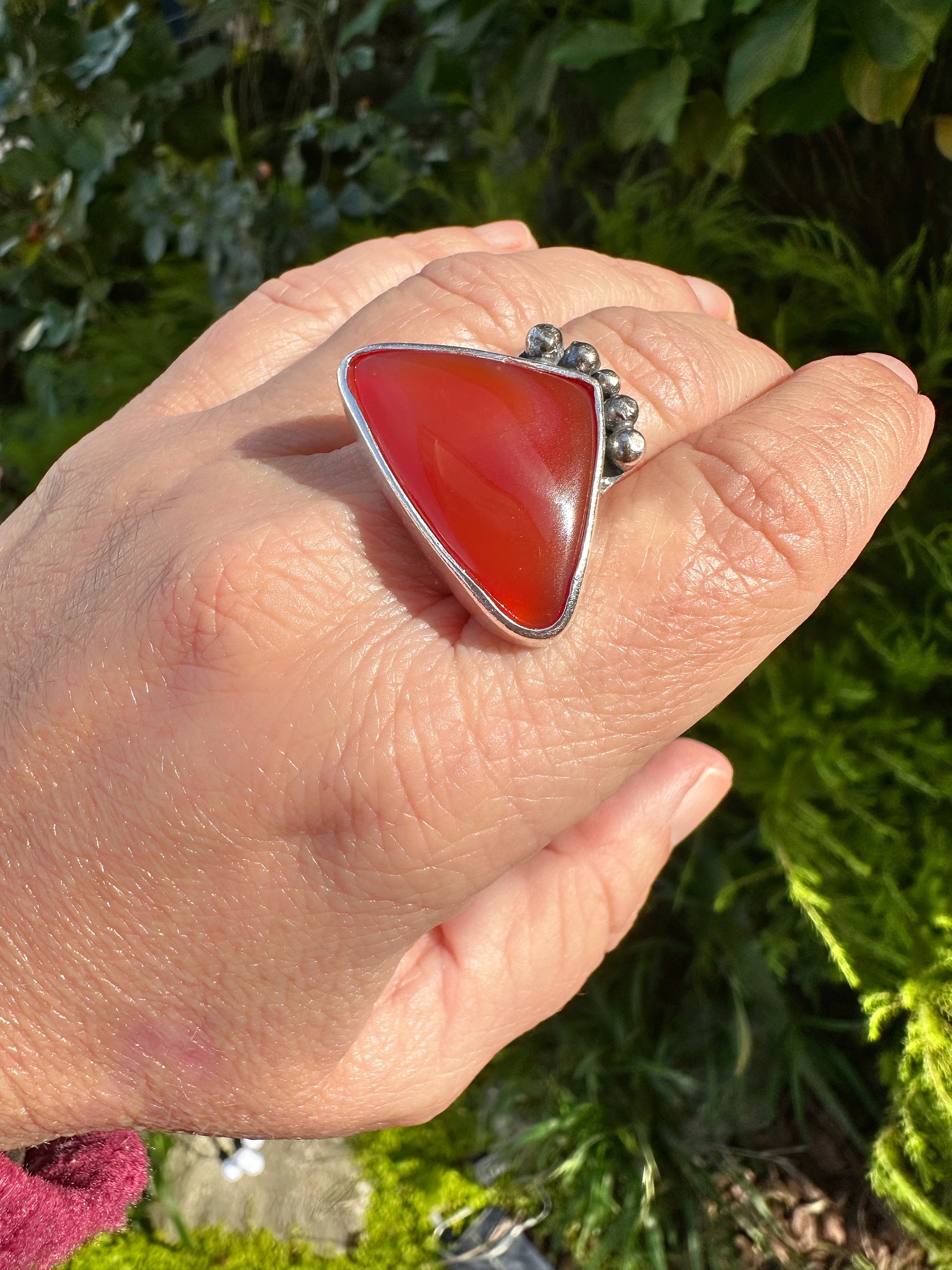 anillo plata y cornalina
