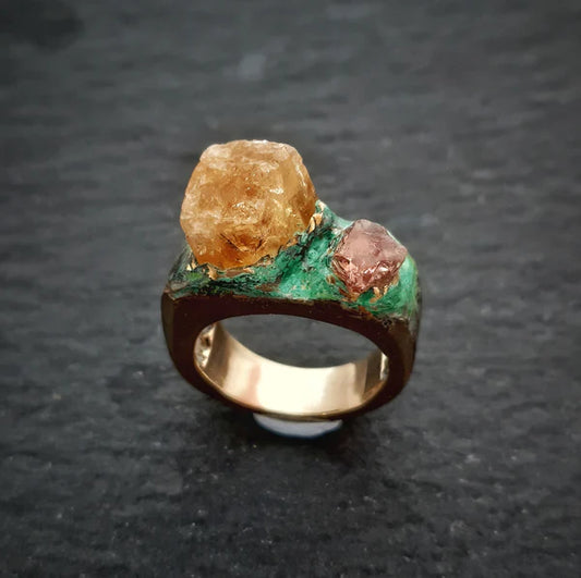 ANILLO DE BRONCE Y TOPACIOS