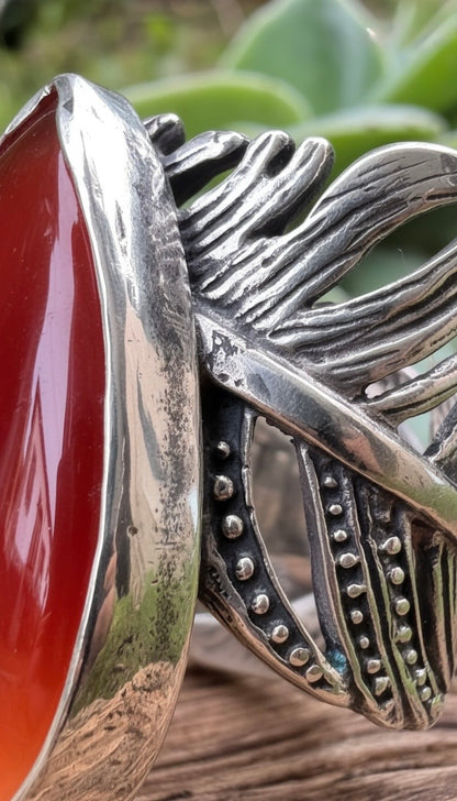 ANILLO PLUMA DE PLATA Y CORNALINA