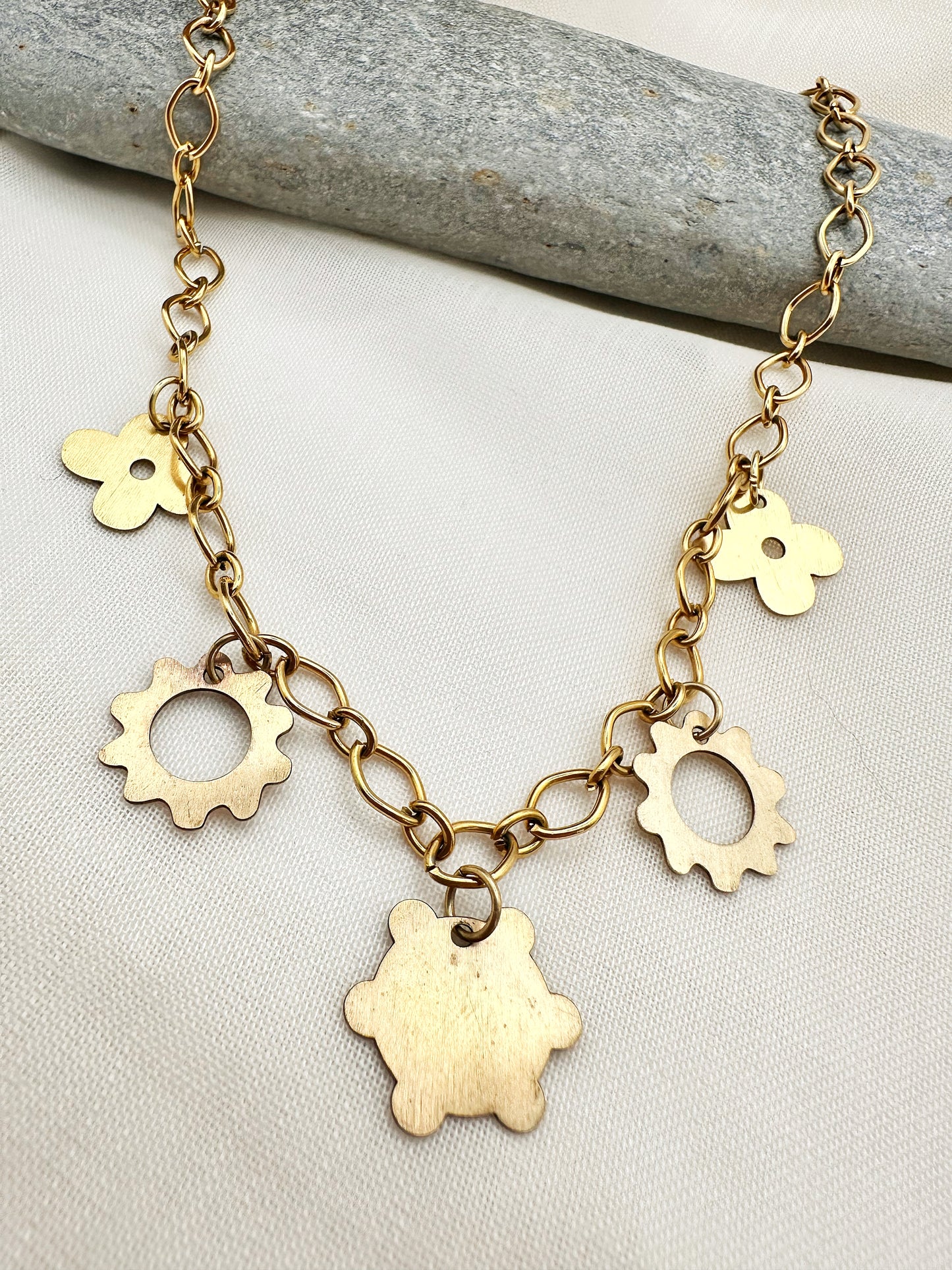 COLLAR MULTICHARMS RAMO