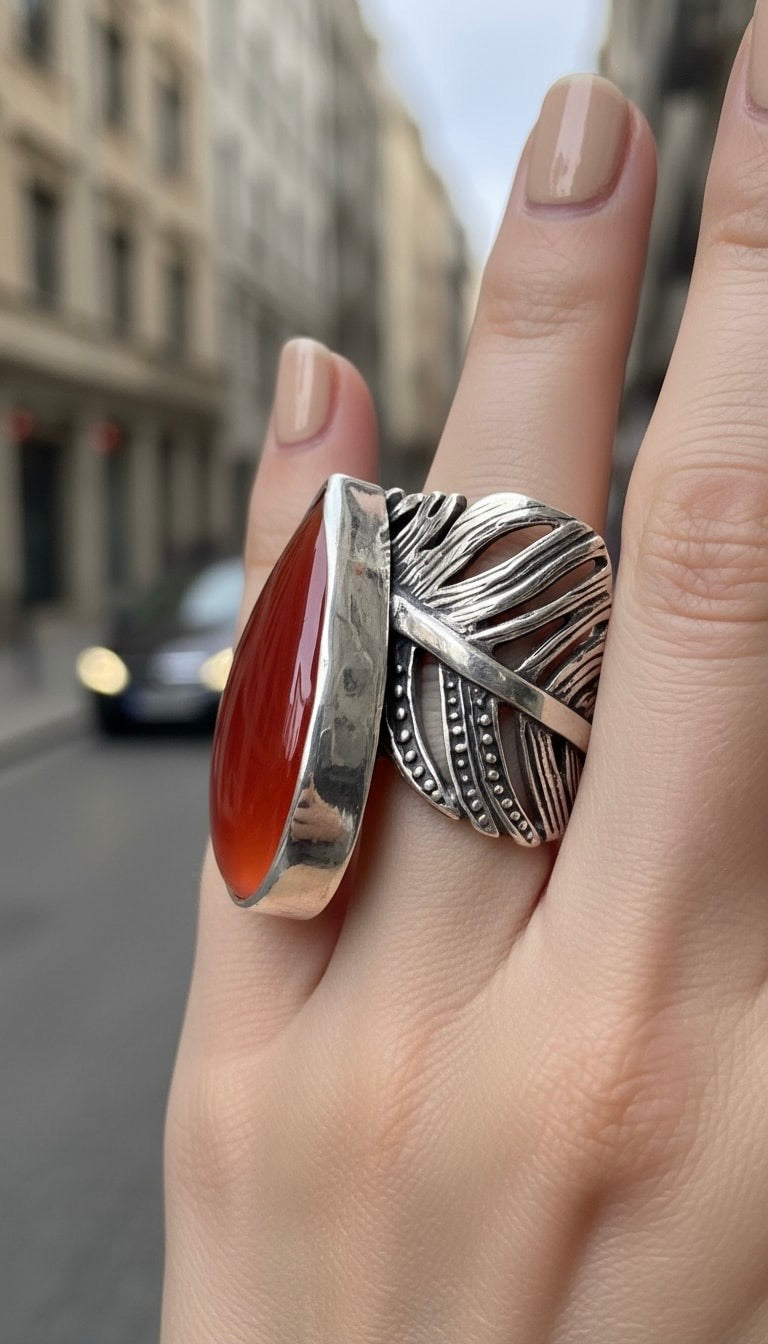 ANILLO PLUMA DE PLATA Y CORNALINA