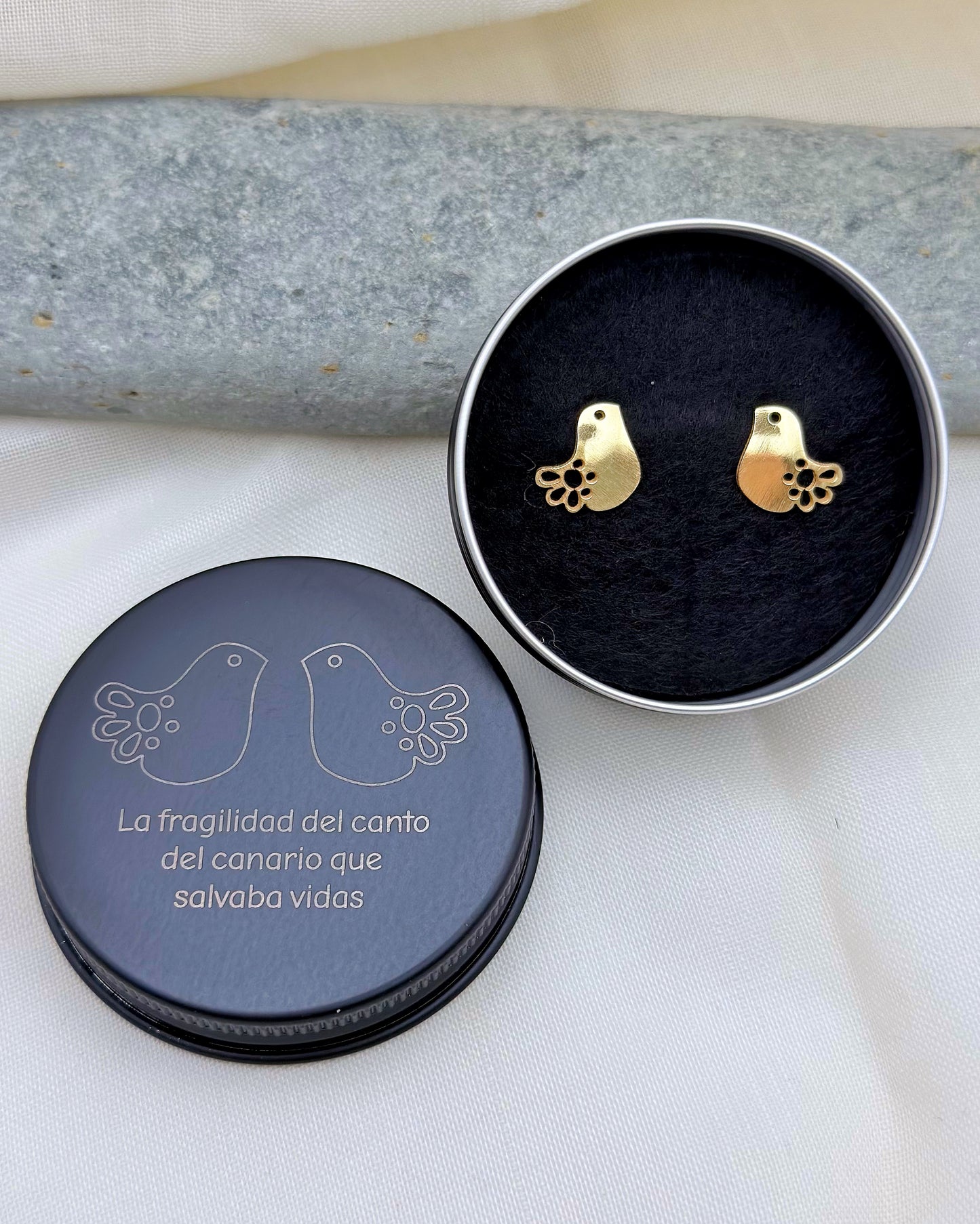 PENDIENTES CANARIO MINI